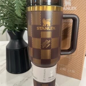 Stanley custom Louis Vuitton 40 onz